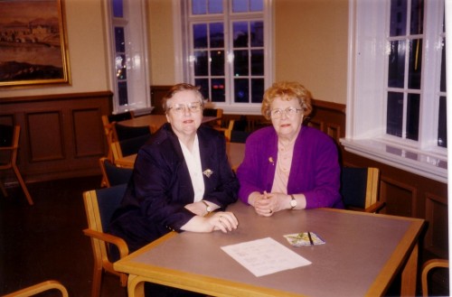 Aðalfundur KKD 1997 Salóme Eggertsdóttir og Bergþóra Jóhannsdóttir